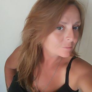 Meet your Posher, Suzanne